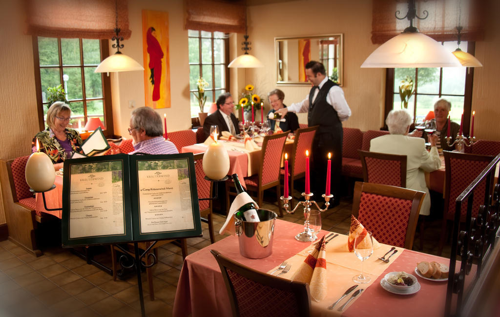 Hotel Restaurant Sonnenhof Weyerbusch ภายนอก รูปภาพ